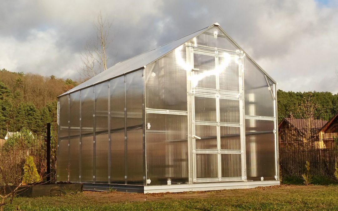 How to choose the greenhouse?